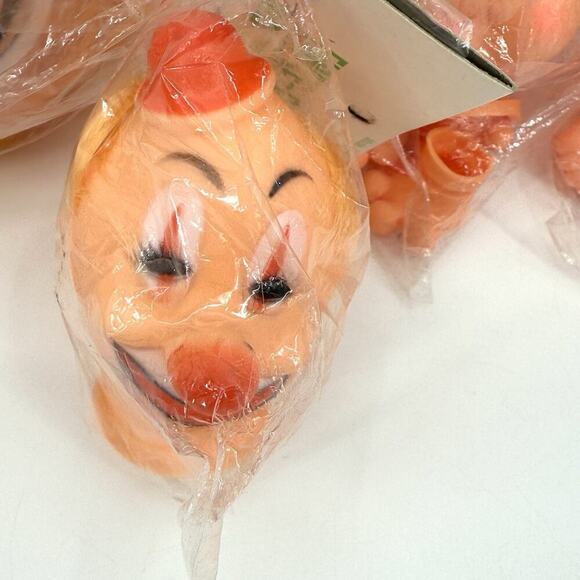 Mixed Lot Yarn Doll Head w/Hands Assorted Hair Freckles Vintage NIP - lot of 10 - Picture 3 of 16